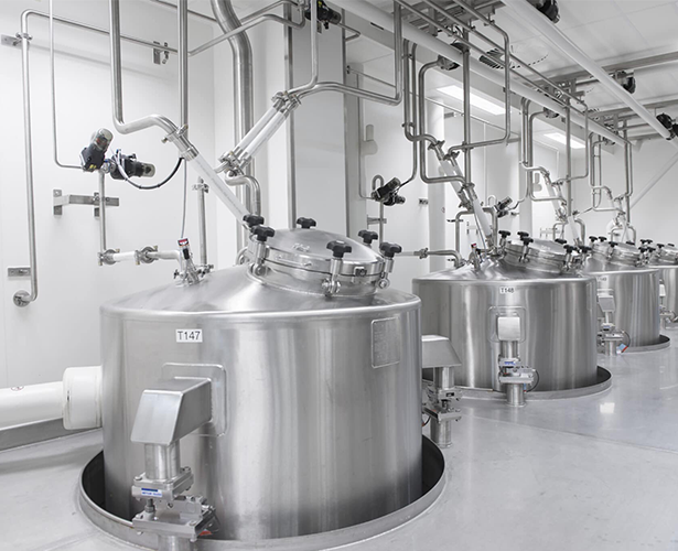 Agitators for the pharmaceutical industry
